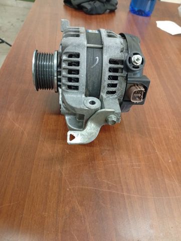 TOYOTA 2706026060 Alternador  en stock Valencia