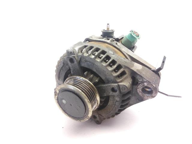 Comprar Alternador Toyota Corolla E12 a bajo precio