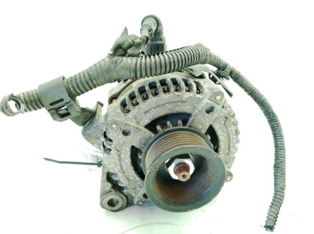 Alternador del motor 270602833084 TOYOTA