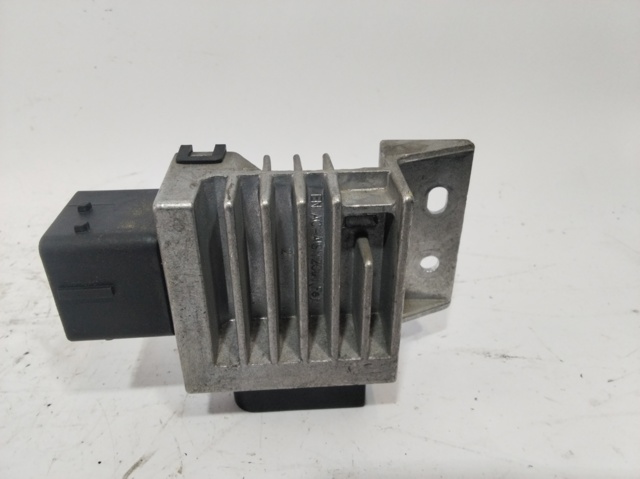 Relé de bujía de precalentamiento Mazda 2 3 DL, DJ