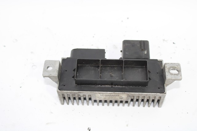 NISSAN 271206395R Relé de precalentamiento  en stock Salamanca
