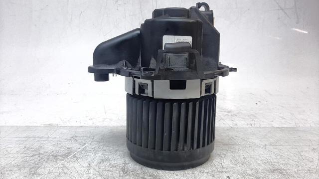 272101005R RENAULT Ventilador habitáculo  en stock Córdoba