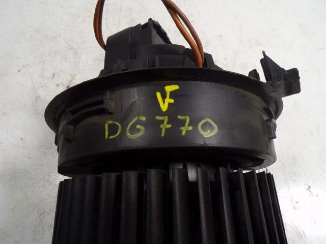 RENAULT 272101170R Motor del ventilador del calefactor  disponible Lugo