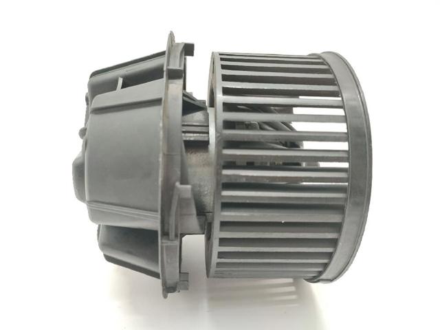 RENAULT 272106020R Motor del ventilador del calefactor  disponible Valladolid