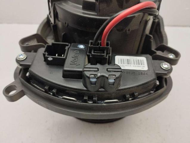 RENAULT 272109102R Motor del ventilador del calefactor  comprar en Murcia