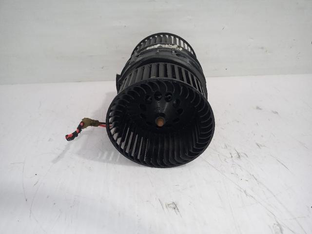 RENAULT 272109961R Motor del ventilador del calefactor  comprar en Ponferrada