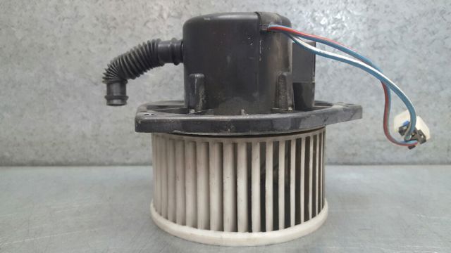 Motor eléctrico, ventilador habitáculo 272202F906 Nissan