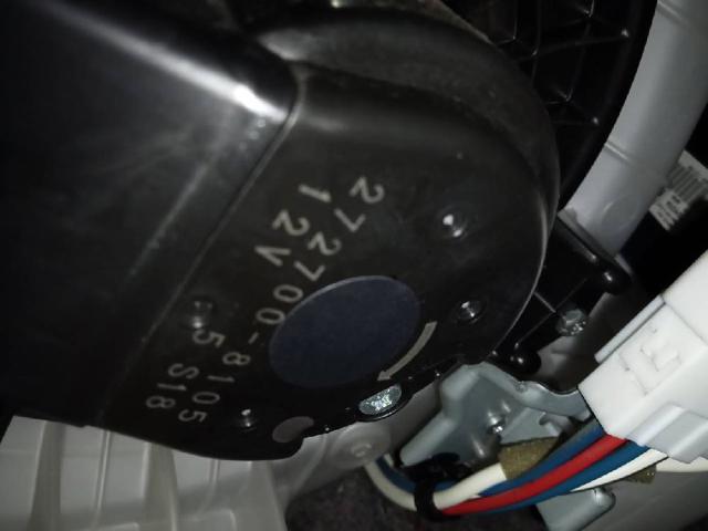 TOYOTA 2727008105 Ventilador habitáculo  en stock Valencia