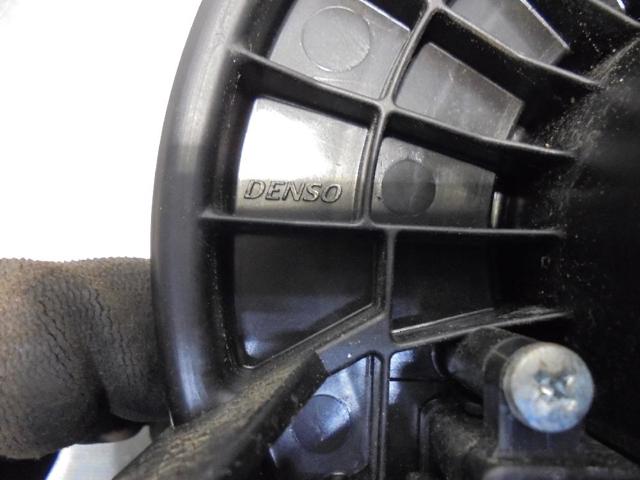 TOYOTA 2727008105 Ventilador habitáculo  en stock Terrassa