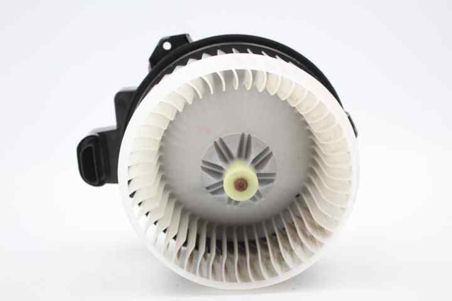 2727008105 TOYOTA Ventilador habitáculo  en stock Huelva