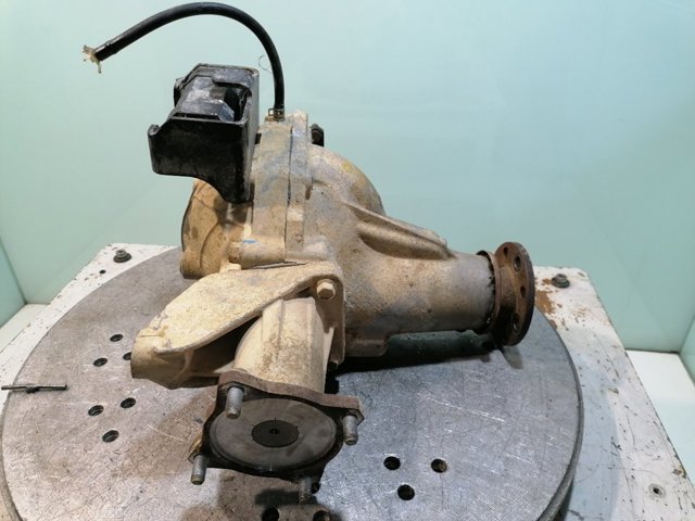 SUZUKI 2745066JV0 Cárter del eje delantero  comprar en Ponferrada