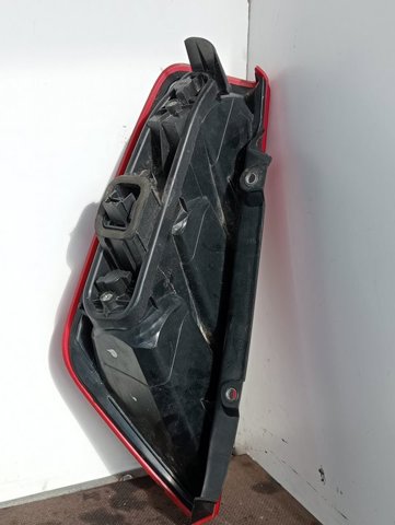 FIAT 27460202 Piloto trasero derecho comprar Barcelona