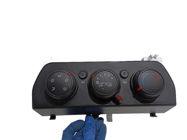 Elemento de control aire acondicionado Dacia Sandero III ()