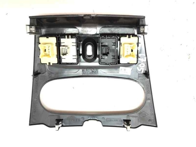 275009384R RENAULT Panel de revestimiento del salpicadero  en stock Córdoba