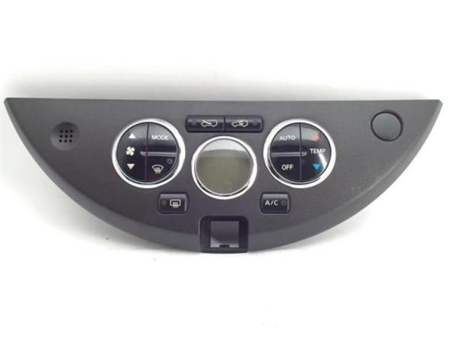 NISSAN 275009U10A Unidad de control aire acondicionado  en stock Terrassa