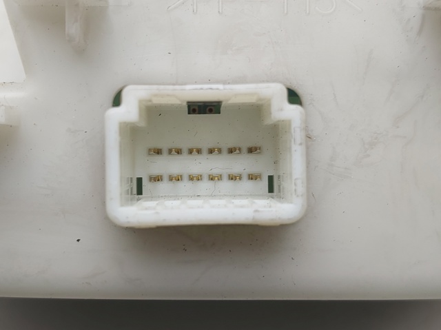 275100002R Unidad de control aire acondicionado  en stock Sabadell