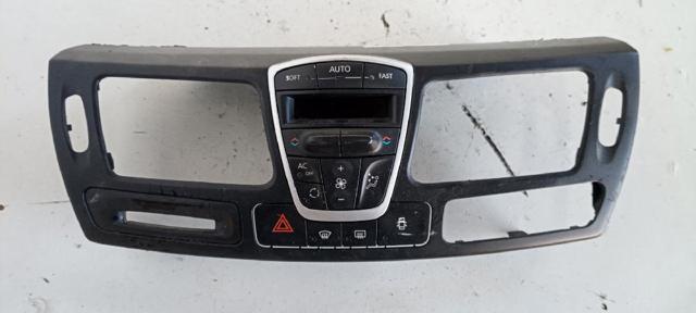 275100002R RENAULT Unidad de control aire acondicionado  en stock Huelva