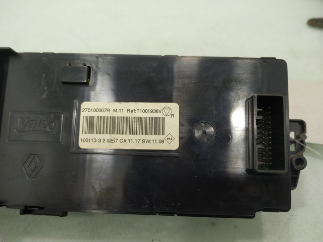 275100007R Unidad de control aire acondicionado  en stock Sabadell