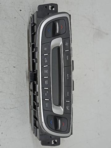 275100007R RENAULT Unidad de control aire acondicionado  en stock Huelva