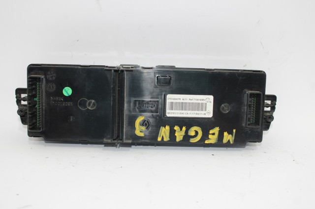 RENAULT 275100007R Unidad de control aire acondicionado comprar Pamplona