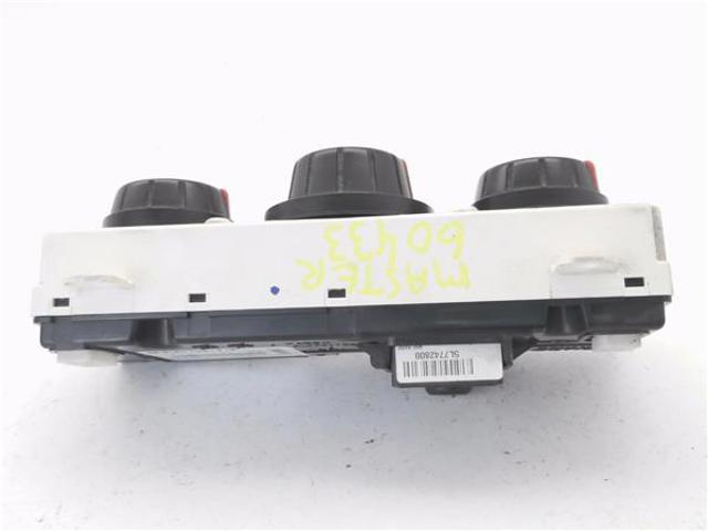 RENAULT 275100013R Unidad de control aire acondicionado  en stock Salamanca