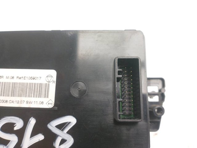 RENAULT 275100026R Unidad de control aire acondicionado  en stock Valencia