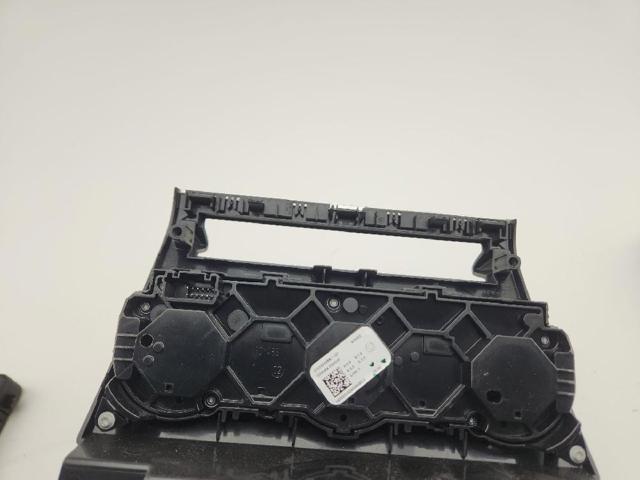 275100936R RENAULT Unidad de control aire acondicionado  en stock Huelva