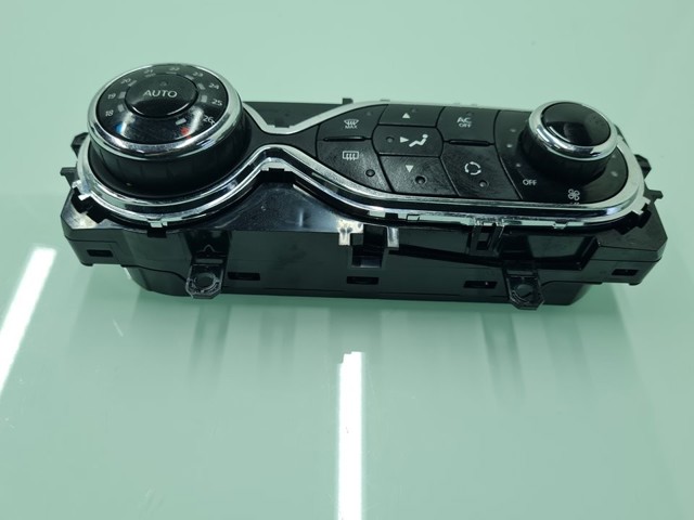 RENAULT 275108796R Unidad de control aire acondicionado  en stock Valencia