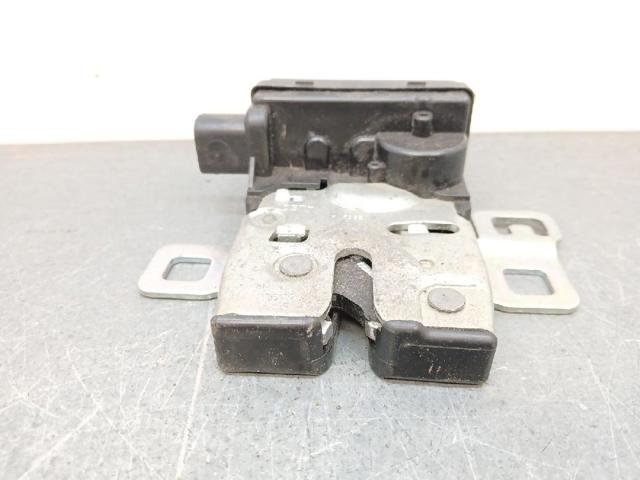 2754528 Cerradura de tapa de maletero  disponible Utrera