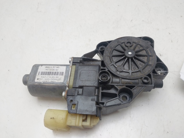2757043 BMW