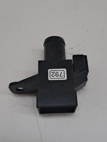 Sensor de temperatura del interior 2772015U00 Nissan