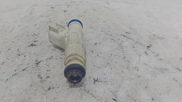 Inyector de combustible 280156155 FORD