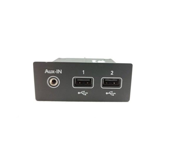 RENAULT 280231553R Concentrador USB  comprar en Ponferrada