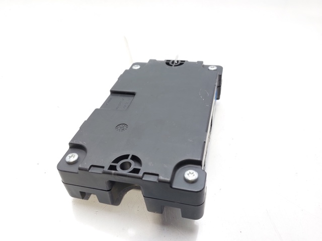 RENAULT 280246043R Unidad de control multimedia  en stock Terrassa