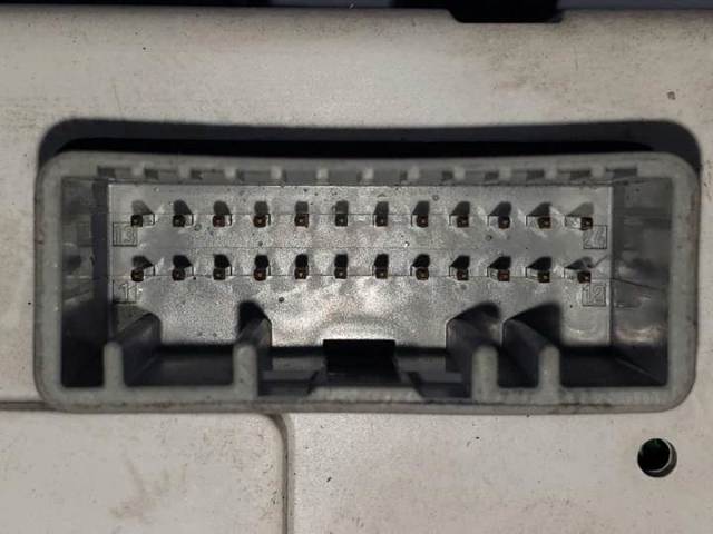 RENAULT 280340008R Pantalla multifunción  disponible España