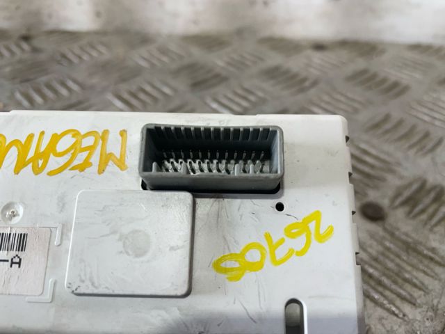 280340616R Renault (RVI)