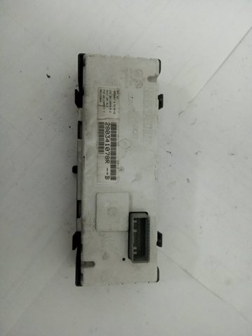 Precio del repuesto Display Trafic II furgoneta
