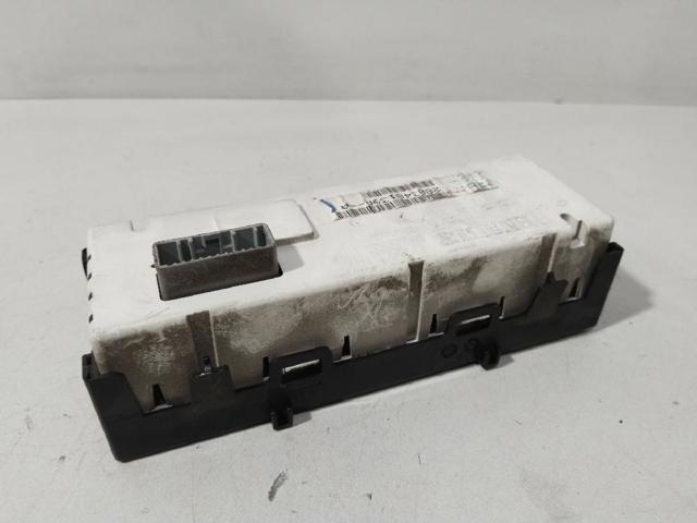 280348139R Pantalla multifunción  comprar en Zaragoza