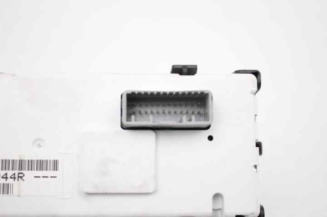 RENAULT 280349044R Pantalla comprar Pamplona