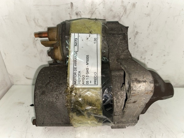 28100 Toyota