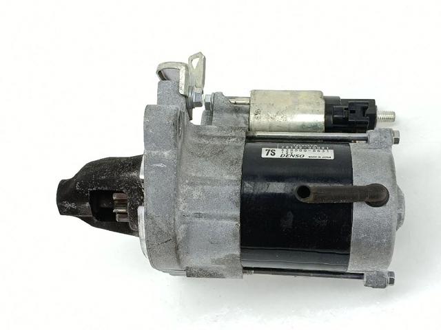 281000Q080 Toyota
