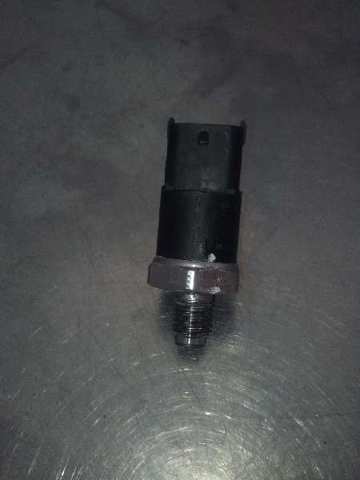 HYUNDAI 281002405 Sensor de presión de combustible  comprar en Murcia