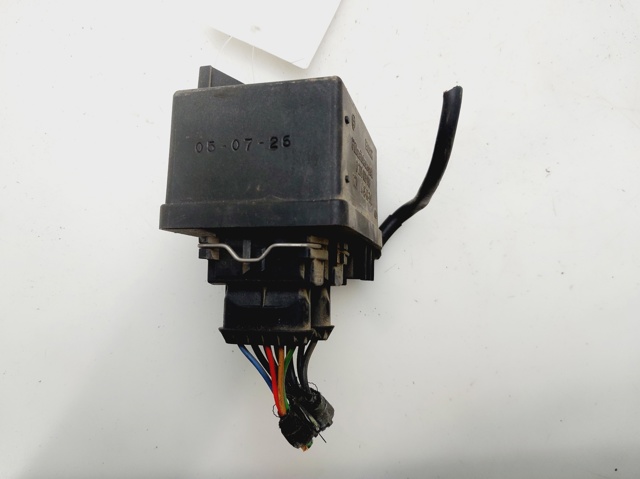 281003018 Relé de bujía de precalentamiento  comprar en Reus