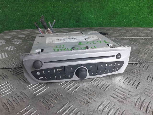 281150743R Radio AM/FM  comprar en Reus