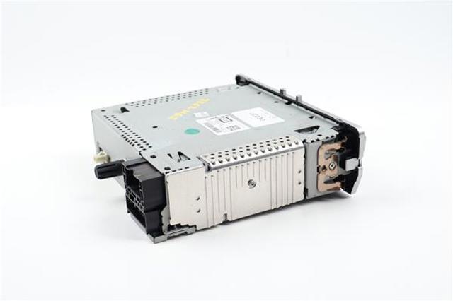 281153266R Radio  en stock Granada