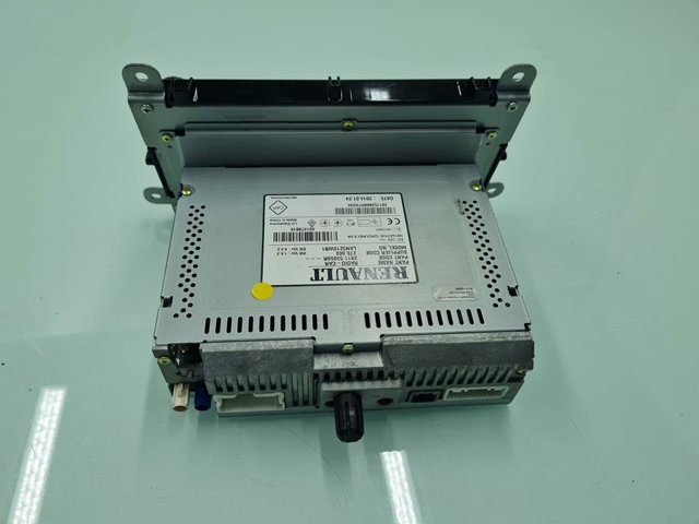 RENAULT 281153868R Pantalla comprar Tarragona