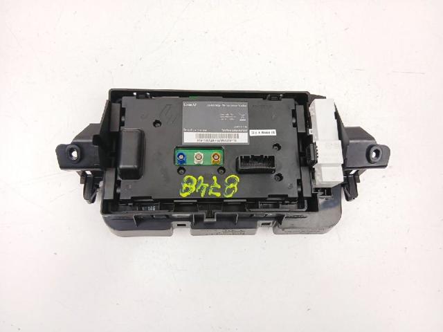 RENAULT 281155040R Radio AM/FM  comprar en Ponferrada