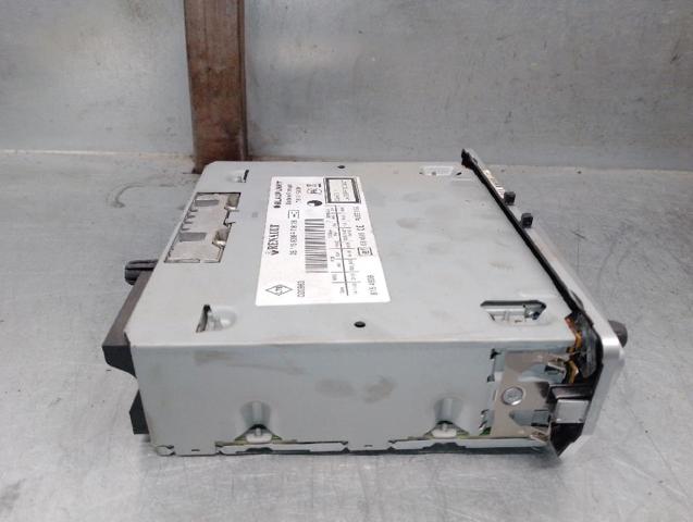 281159389R Radio  en stock Granada
