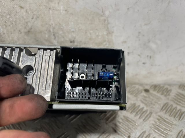 RENAULT 281159389R Radio  en stock Terrassa