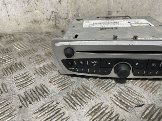 281159389R RENAULT Radio AM/FM  disponible Ourense